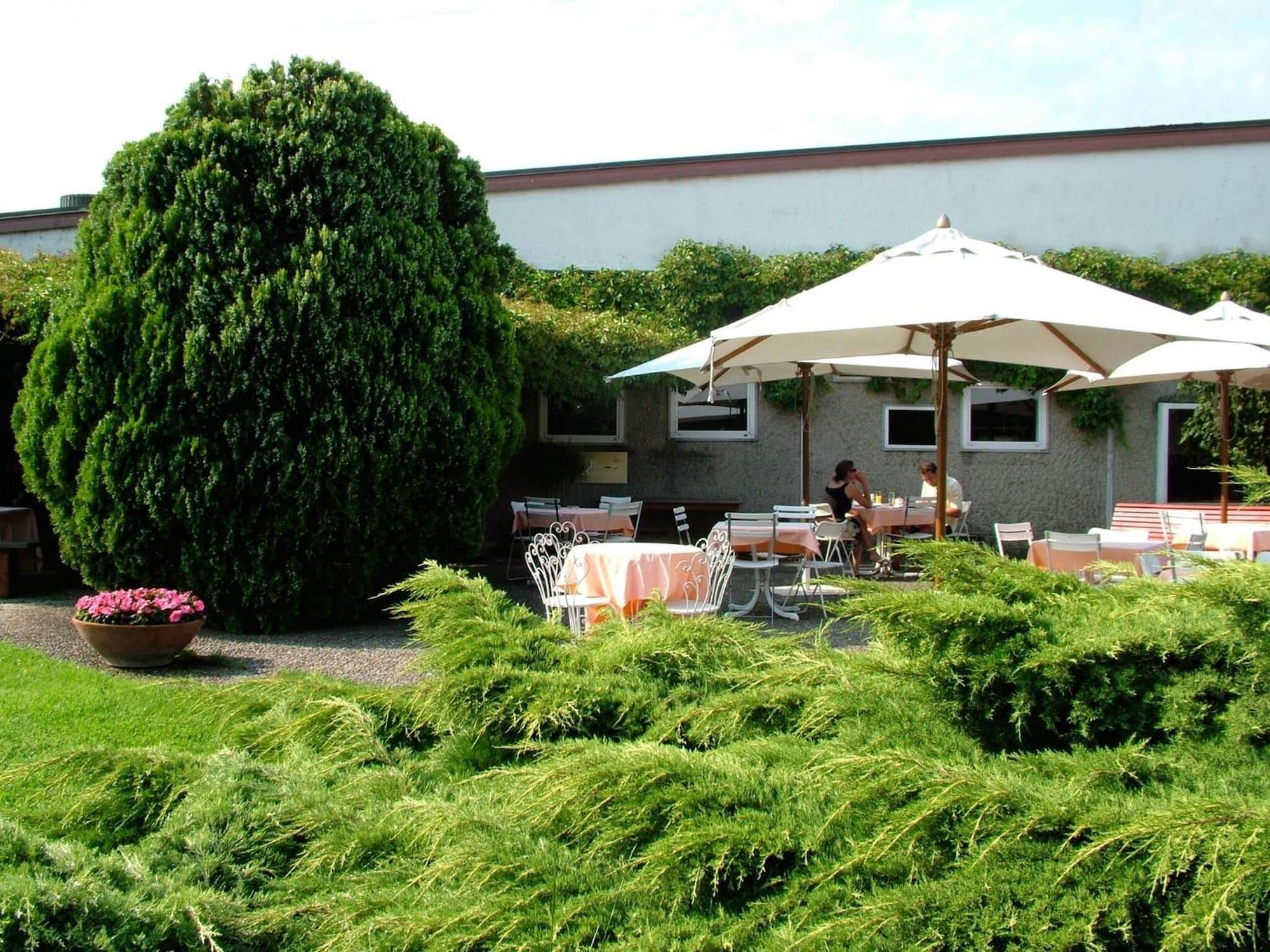 Golf Hotel Lainate Exterior photo