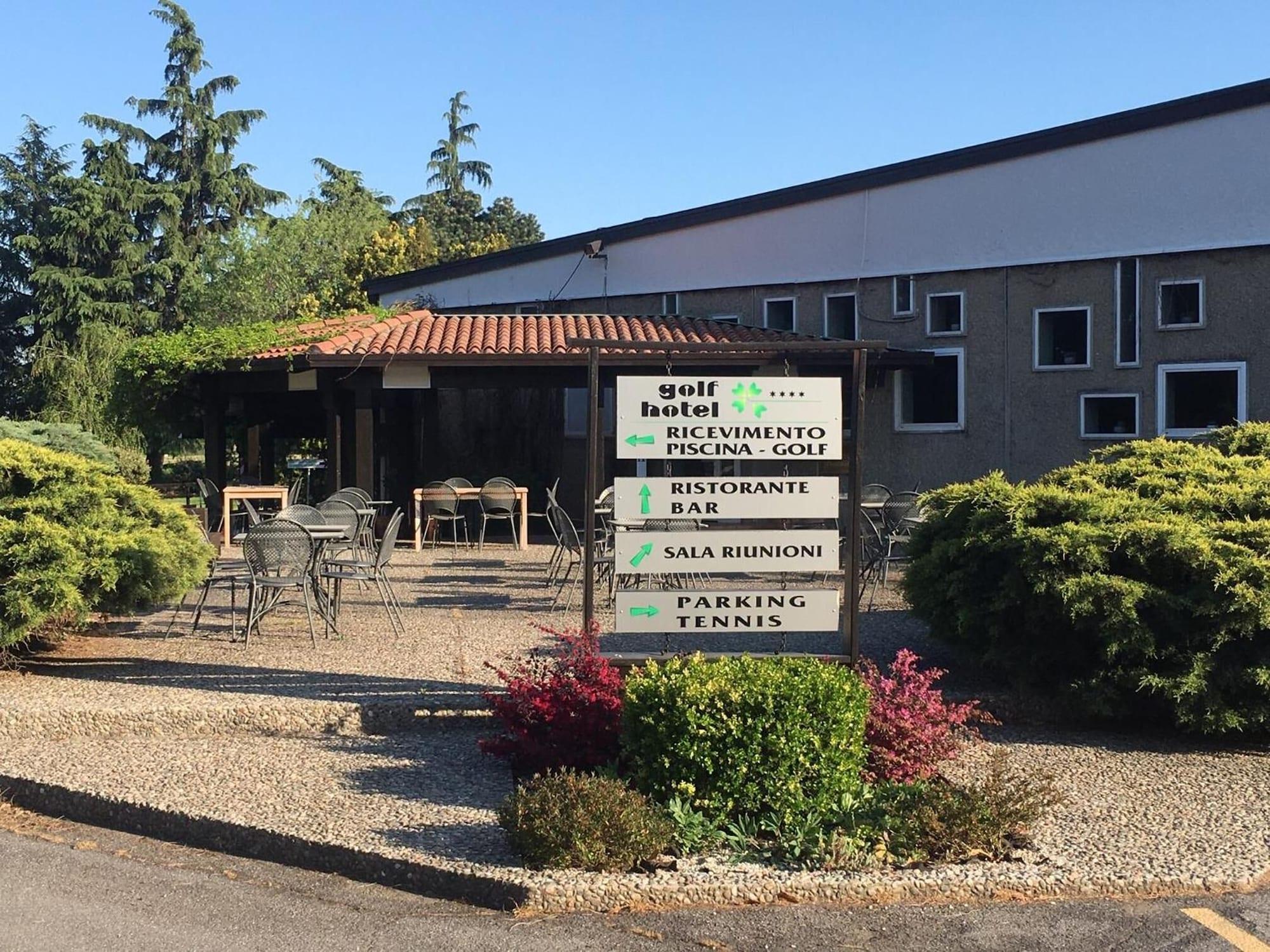 Golf Hotel Lainate Exterior photo